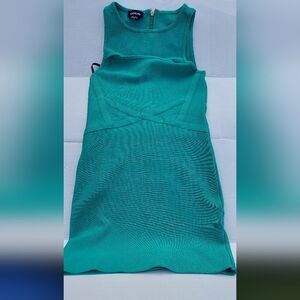 Bebe Party Dress Green sz S